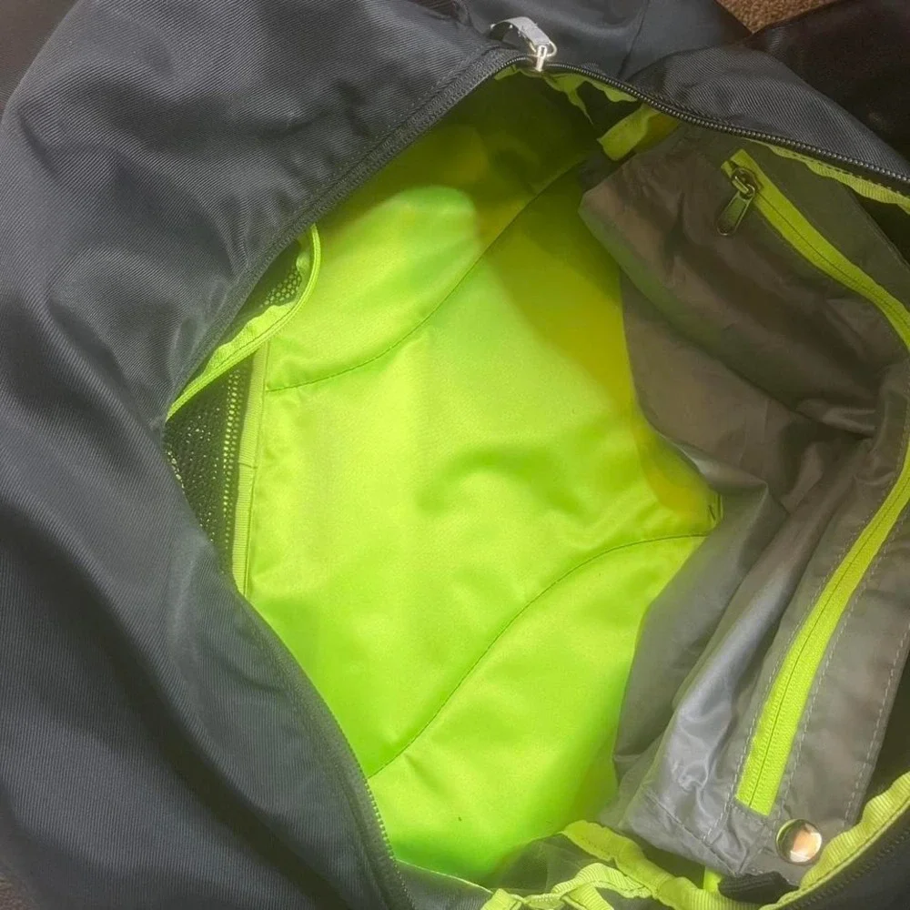 REI black‎ duffle bag nylon tote hiking utility bag